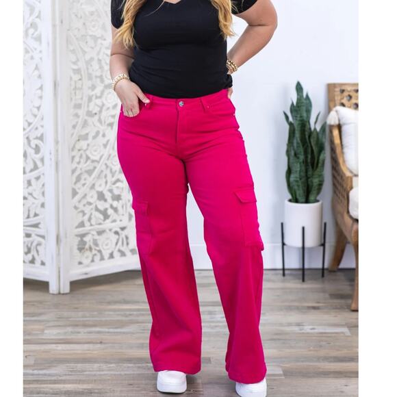 Risen Hot Pink Denim Cargo Jeans Size 1XL NWT - Picture 1 of 7